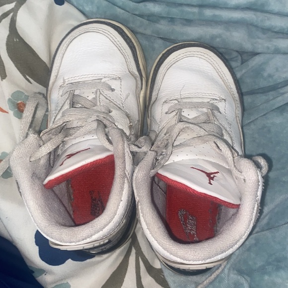 Toddler Jordan Retro 3 - Picture 6 of 6